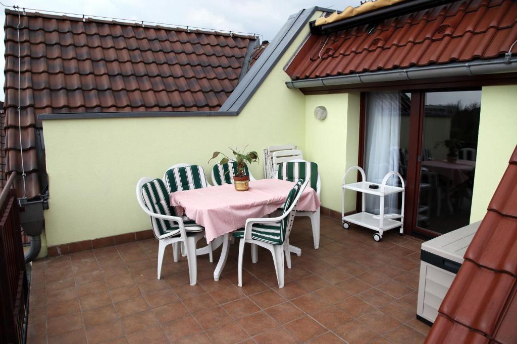 Pension Am Markt Lübben Стая снимка